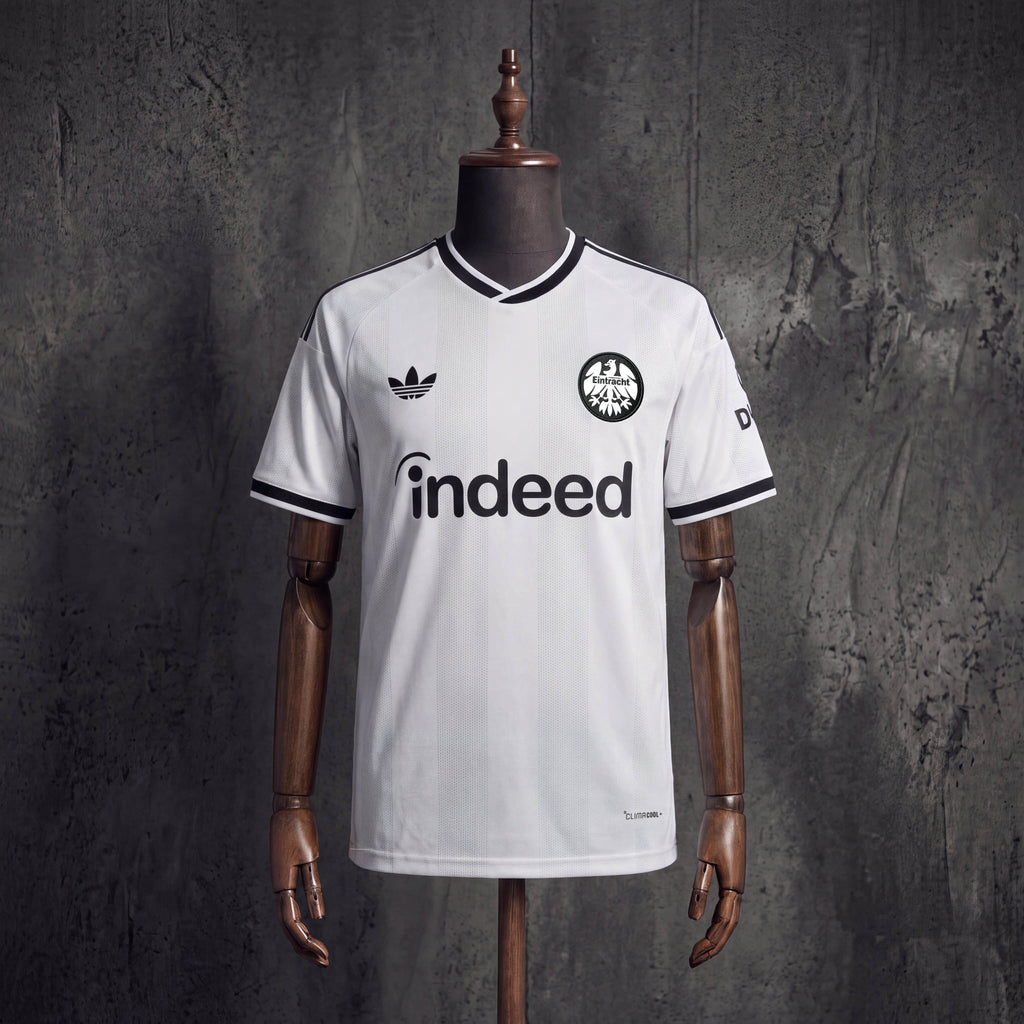Eintracht Frankfurt 2026/2027 Visitante
