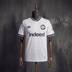 Eintracht Frankfurt 2026/2027 Visitante